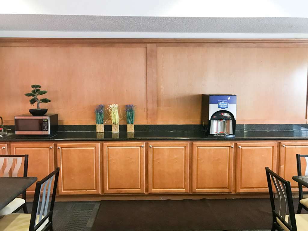 Red Roof Inn PLUS+&Suites Savannah – I-95 Georgetown Restaurant foto